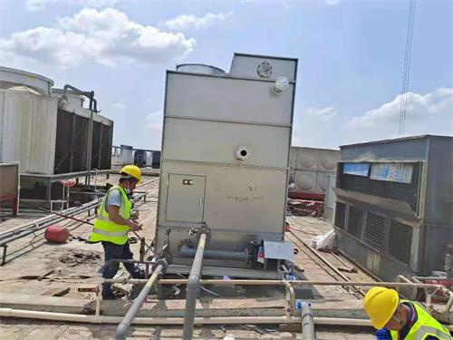 閉式冷卻塔傳熱性能和什么有關？(閉式冷卻塔的工作原