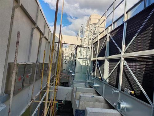 圓形冷卻塔底盤漏水的原因及修補(bǔ)辦法,圓形冷卻塔